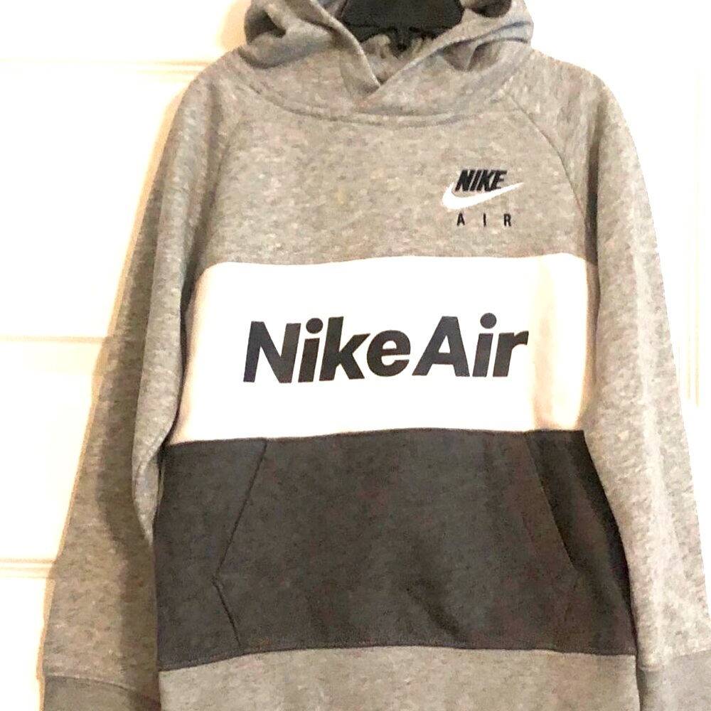 NWT Kids NIKE AIR Logo Color Block Fleece Hoodie Sweatshirt Grey Boys 6